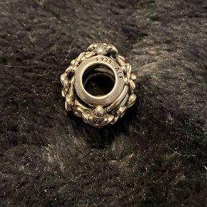 Pandora Floral charm
